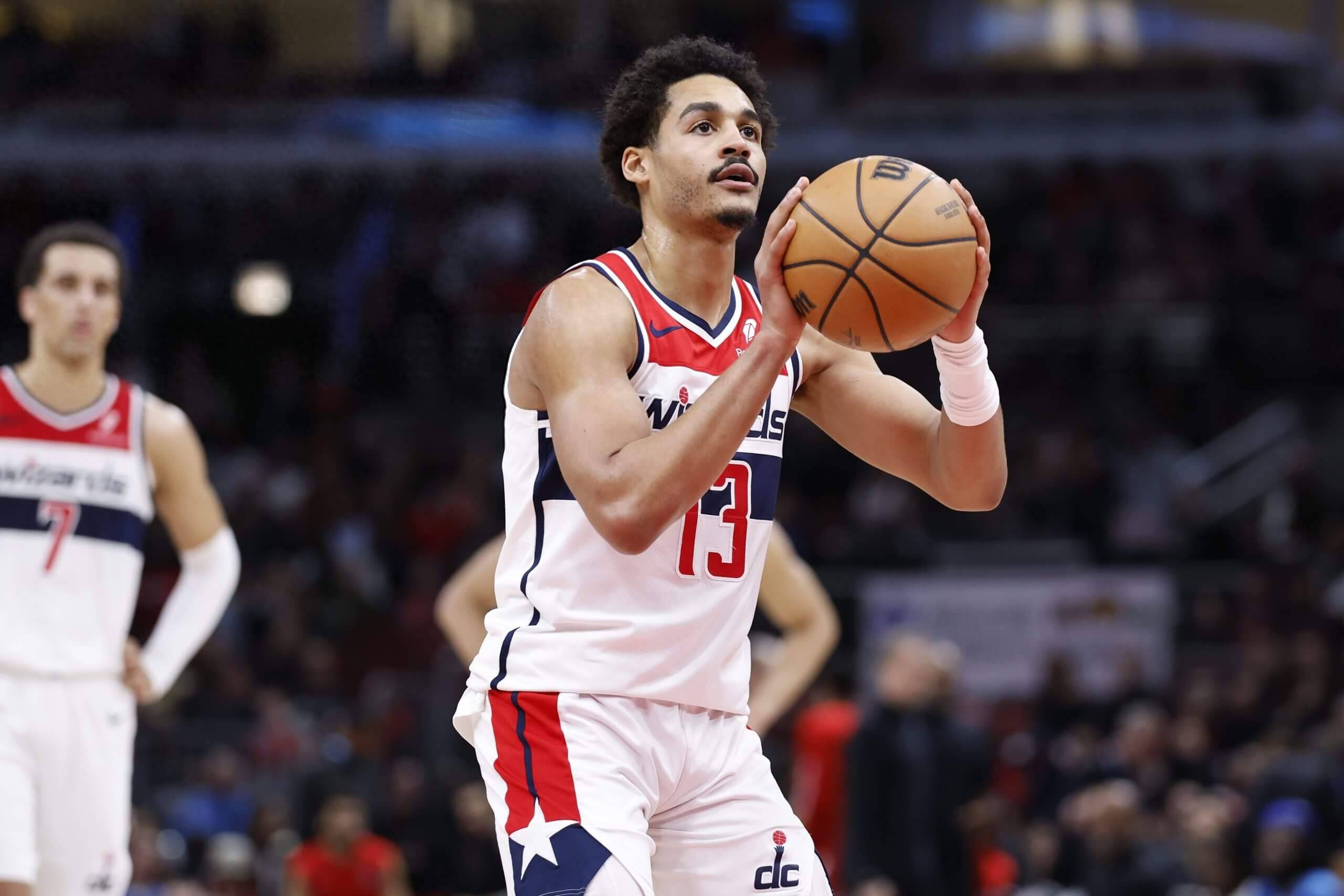 开云官网包含赛地聚焦：CBA季后赛窗口期热度飙升；印第安纳步行者伤情更新；媒体盛赞；轮换策略成焦点的词条