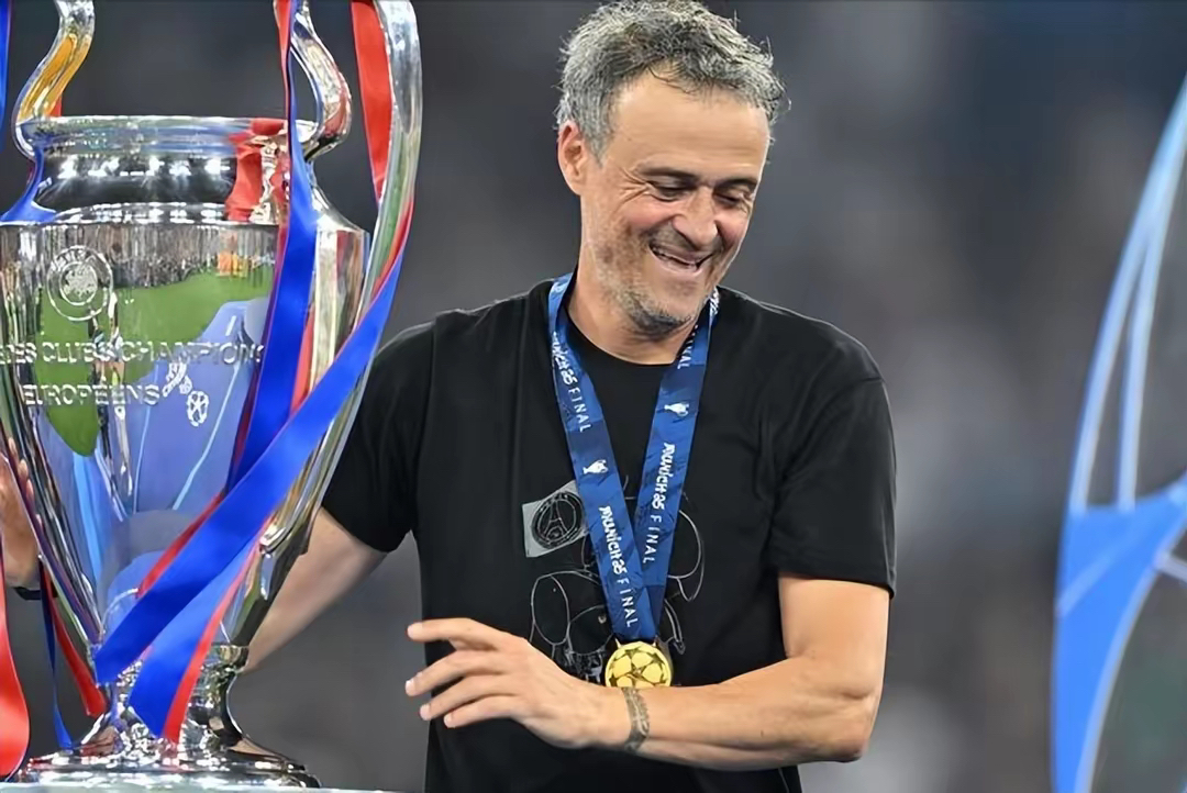 关于赛后欧联焦点战，巴黎圣日耳曼伤情更新，态度坚定，训练强度明显提升的信息